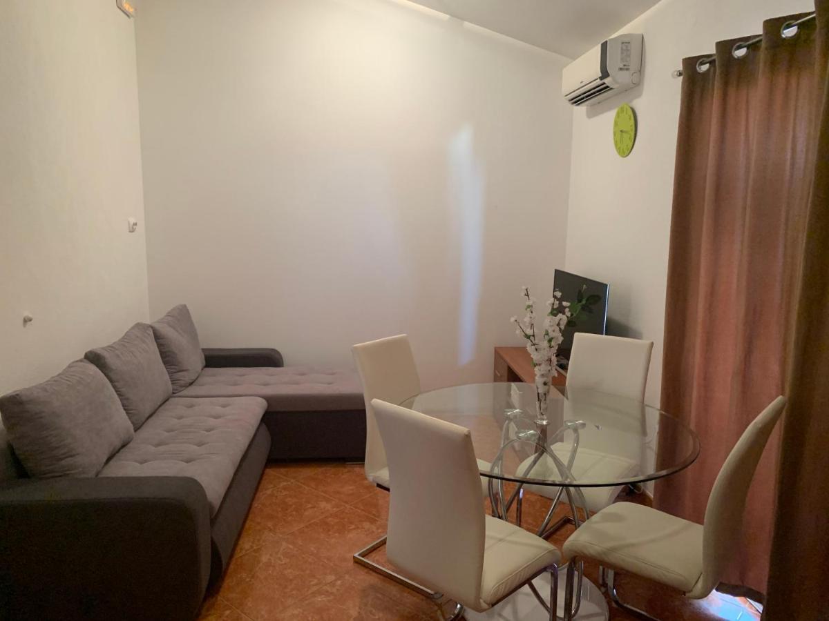 Kaštela Apartment Lena מראה חיצוני תמונה