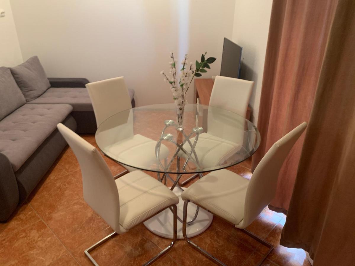 Kaštela Apartment Lena מראה חיצוני תמונה