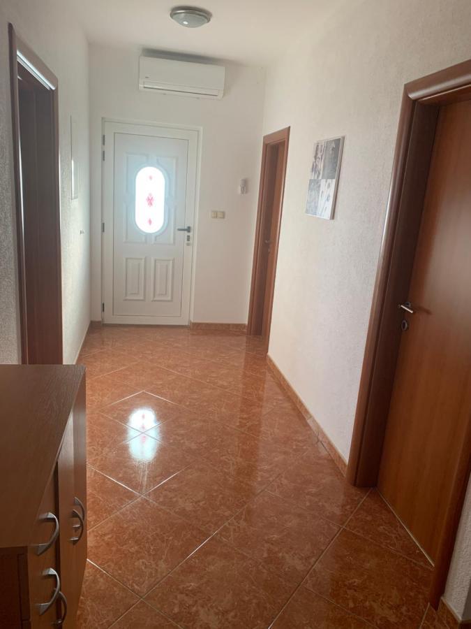 Kaštela Apartment Lena מראה חיצוני תמונה