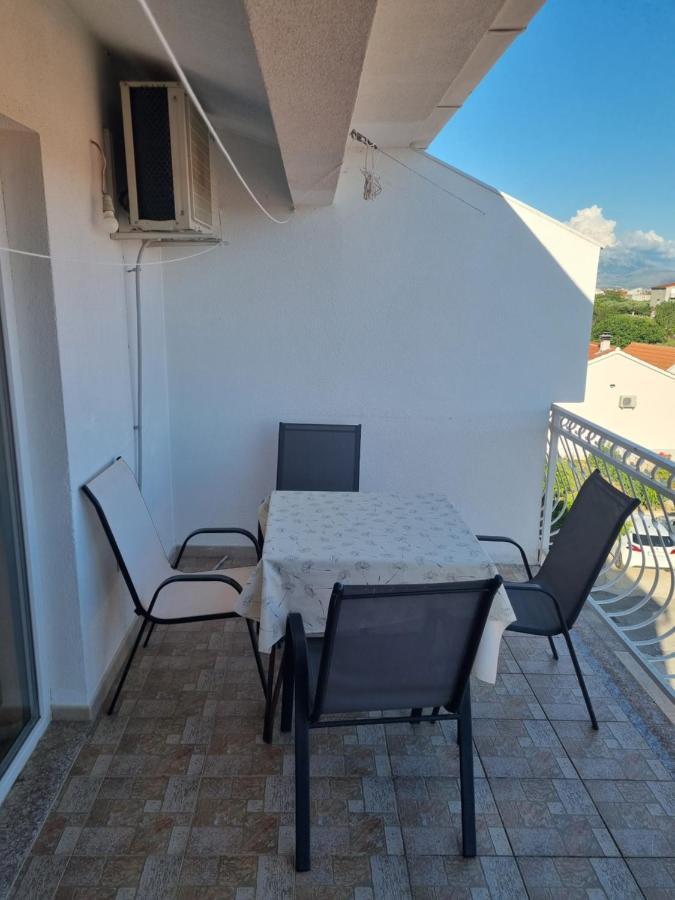 Kaštela Apartment Lena מראה חיצוני תמונה